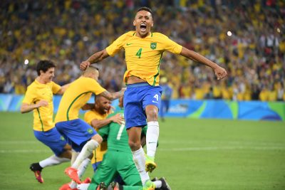 FOOT - JO 2016 - 2016 marquinhos L'(22/08/2016) recardrée uniquement sur son visage