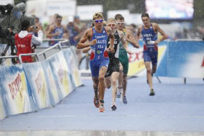 TRIATHLON - 2011 - TEST OLYMPIQUE hauss (david) - (fra) - David Hauss (fra) arrivé 7ÿme et qualifié pour les JO de Londres 2012. vidal (laurent) - (fra) - mag (1517) du 13/08/2011