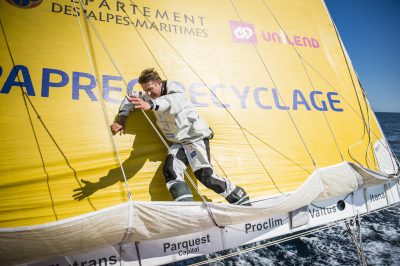 VOILE - 2016 LE NAVIGATEUR JEAN-PIERRE DICK, SKIPPER DU 60 PIEDS IMOCA SAINT-MICHEL VIRBAC, S'ENTRAINE AU LARGE DE LORIENT AVANT SA PARTICIPATION A LA HUITIEME EDITION DU VENDEE-GLOBE DONT LE DEPART SERA DONNE LE 6 NOVEMBRE 2016 DES SABLES D'OLONNE. LORIENT, FRANCE, LE 22 JUILLET 2016. PHOTO: BERNARD LE BARS dick (jean pierre) - (fra) -