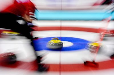 OMNISPORTS - JEUX OLYMPIQUES D'HIVER - 2014 - CURLING Feature Olympische Winterspiele 2014 in Sotschi, Curling, Herren *** Local Caption ***