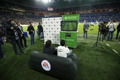 FOOT - L1 - 2016 *** Local Caption *** ea sports organise l'evenement joueurs e sports