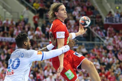 HAND - EURO 2016 - 2016 27.01.2016, Krakow, pilka reczna, Mistrzostwa Europy, Francja - Norwegia, Cedric Sorhaindo (FRA), Kent Robin Tonnesen (NOR), France - Norway, EHF Euro 2016, Handball European Championship, fot. Tomasz Jastrzebowski / Foto Olimpik