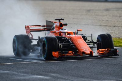 AUTOMOBILE - F1 - 2017 02.03.2017, Circuit de Catalunya, Barcelona, ESP, FIA, Formel 1, Testfahrten, Barcelona, im Bild Stoffel Vandoorne (McLaren Honda) mit seinem Auto auf der nassen Strecke // during the FIA Formula One Testdrives at the Circuit de Catalunya in Barcelona, Spain on 2017/03/02. EXPA Pictures © 2017, PhotoCredit: EXPA/ Eibner-Pressefoto/ Andre *****ATTENTION - OUT of GER***** *** Local Caption *** FRANCE ONLY