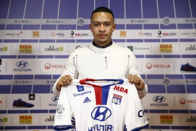 FOOT - L1 - TRANSFERT - 2017 Decines, le 20/01/17 groupama ol training center Presentation memphis depay depay (memphis)