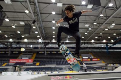 2015 - SPORT EXTREME - SKATEBOARD Chris Pfanner (Oesterreich) Kickflip Extremsport, Munich Mash 2015 im Olympiapark in Muenchen, Skateboard *** Local Caption *** © Witters SW1_8953 Es gelten die AGB der Witters GmbH (siehe www.witters.de)