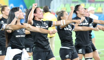 RUGBY A 7 - JO RIO 2016 - 2016 Aug 8, 2016; Rio de Janeiro, Brazil; Team New Zealand does the haka during a rugby sevens match between Australia and New Zealand at Deodoro Stadium in the Rio 2016 Summer Olympic Games. Mandatory Credit: Geoff Burke-USA TODAY Sports