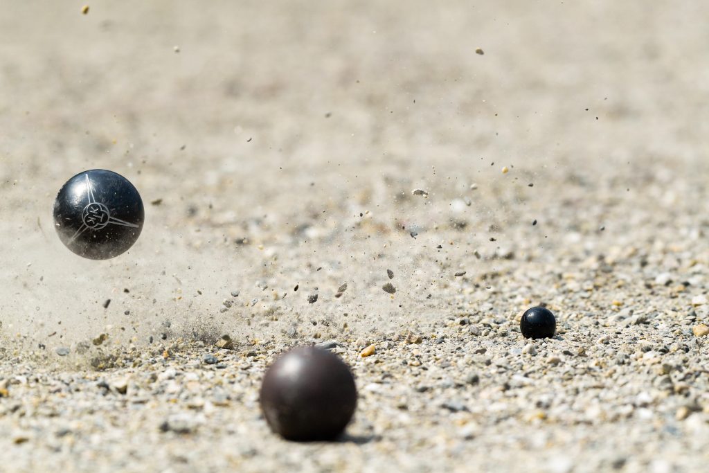 Dans la série "nouveaux sports olympiques"...les boules ! - Les Kopkids