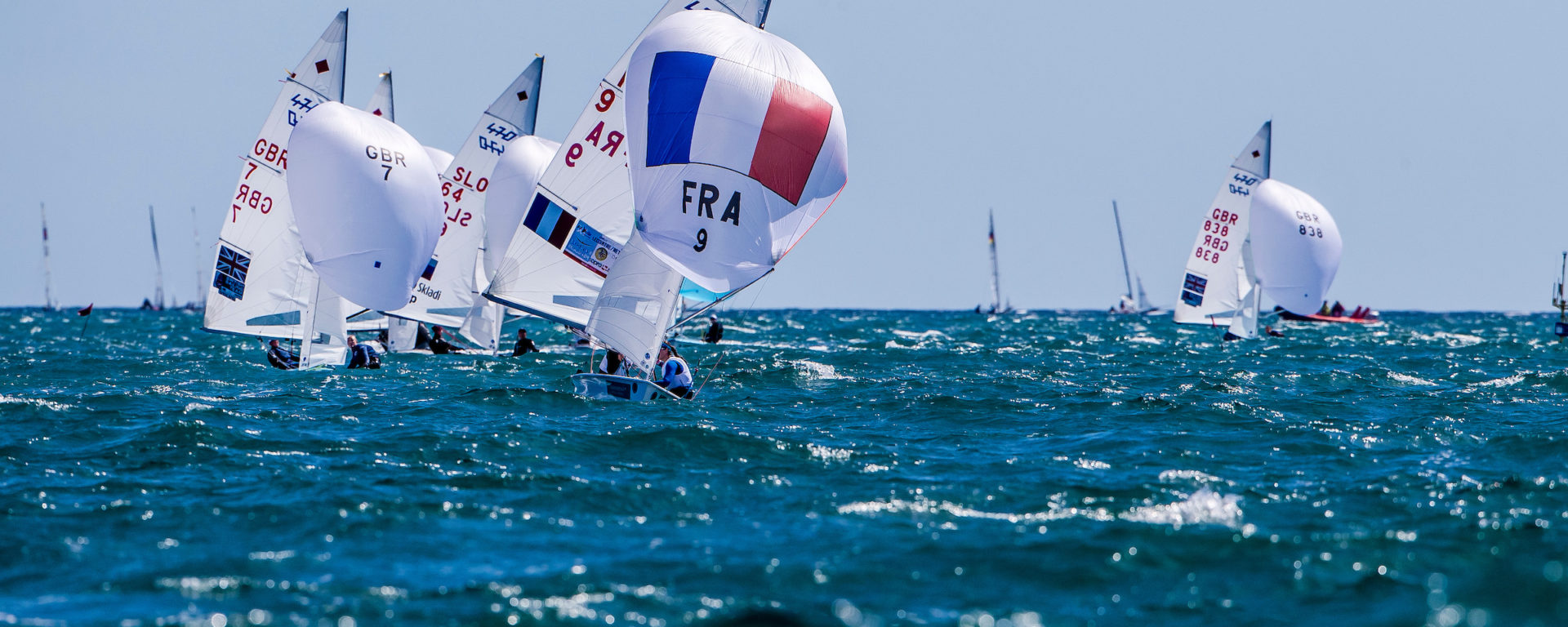 Voile / Championnats du Monde J 1, les Bleus à la Conquête du Monde